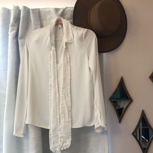 White long sleeve blouse